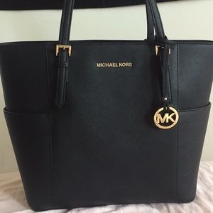 Michael kors tote bag